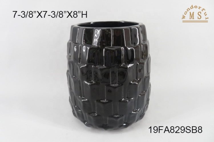 Heab9e284c0794f838e1620eb7b8f1e03b