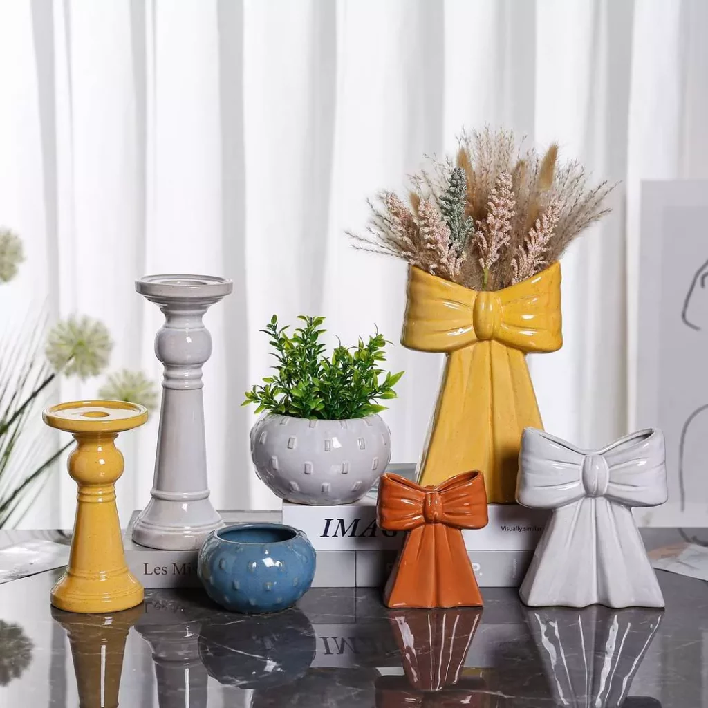 Modern Homedecor Porcelain Crafts with Reactive Glazing