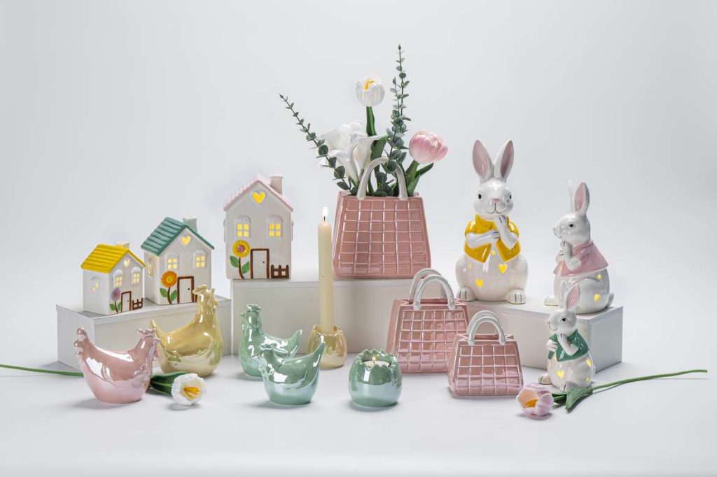 Lovely Season and Holiday Gifts for Easterday Homedecor Mothers' Day and Valentine's Day Combo