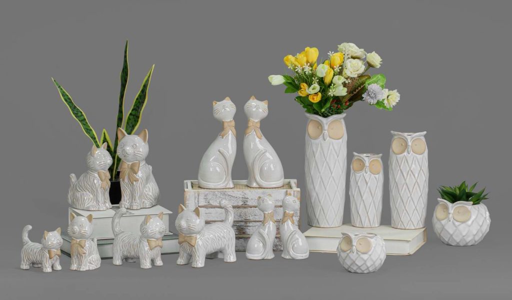 Boho Self Decor Glossy Porcelain Cat and Dog Stadue Reactive Glazing Owl Vase for Home Decoration