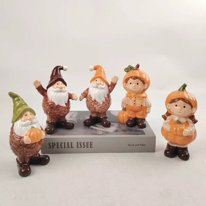 Hand-painted Dwarf Pumpkin Boy and Gir for Harvest Celebration Decoration from Ceramic