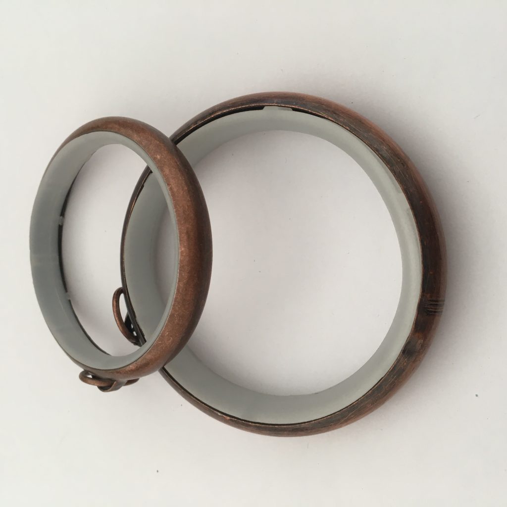 curtain rod ring